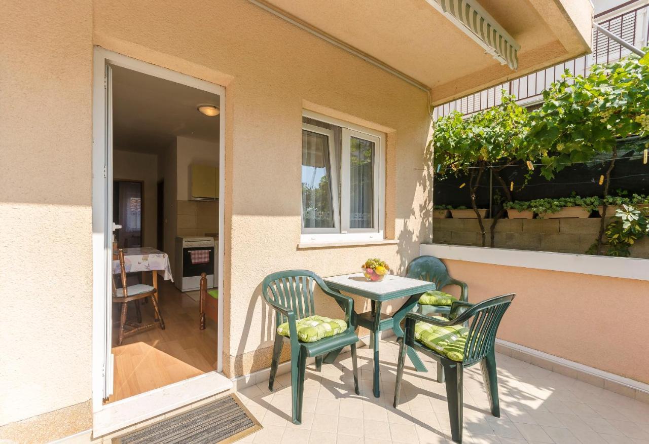 Apartments Mira I Vodice Exterior foto
